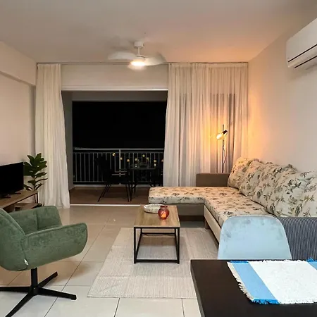 Azure Nest Oroklini 2br Shared Pool - Free Parking Apartment Larnaca